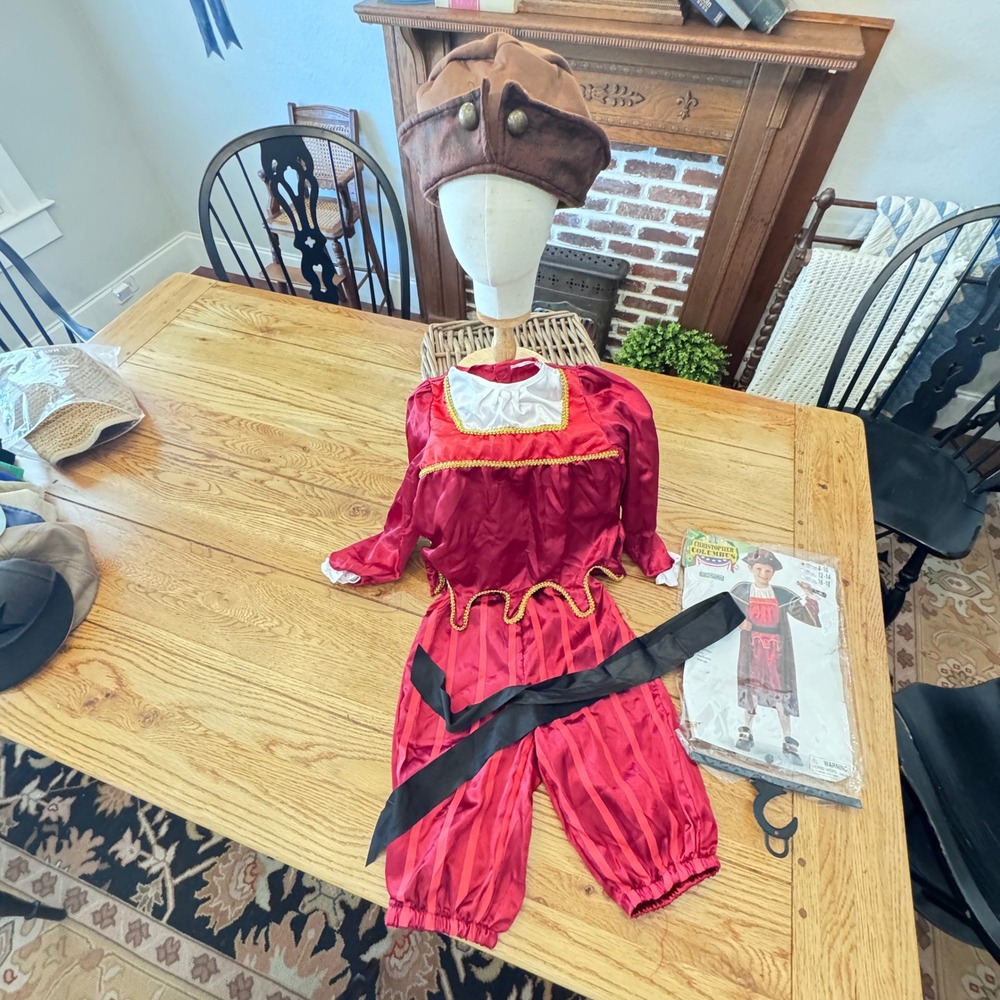 Christopher Columbus Explorer Costume Kids Medium 8-10 Red Gold Historical Hat